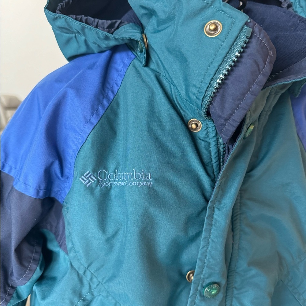 Size 10/12 Columbia kids jacket